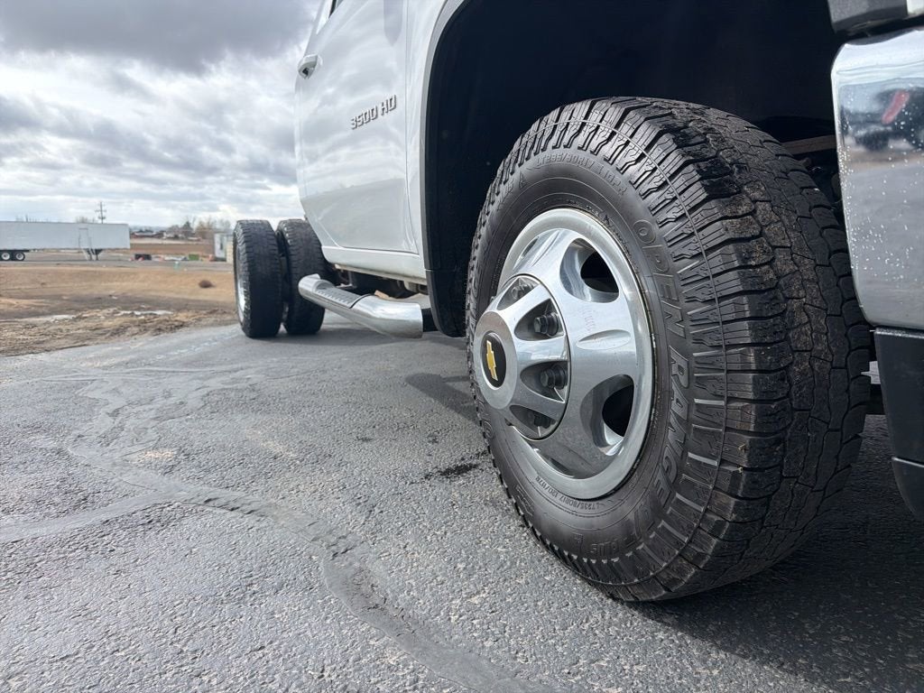 2020 Chevrolet Silverado 3500 HD Chassis Cab LT