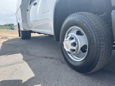 2025 Chevrolet Silverado 3500 HD Chassis Cab Work Truck