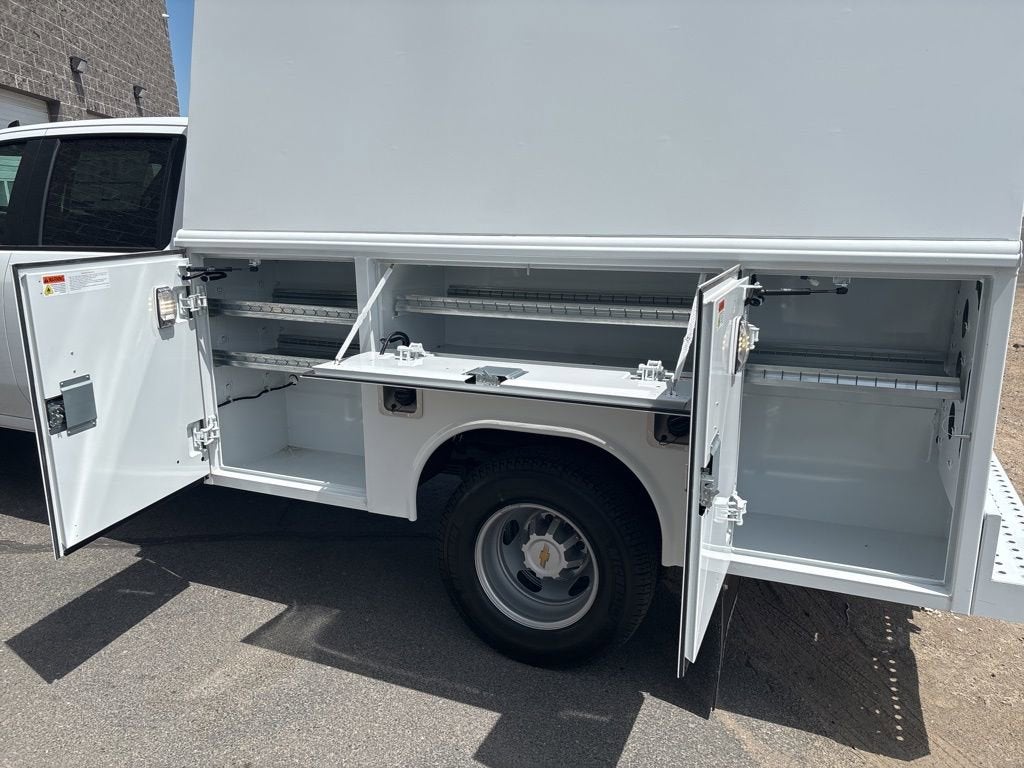 2025 Chevrolet Silverado 3500 HD Chassis Cab Work Truck