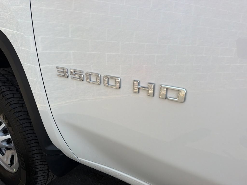 2026 Chevrolet Silverado 3500 HD WT
