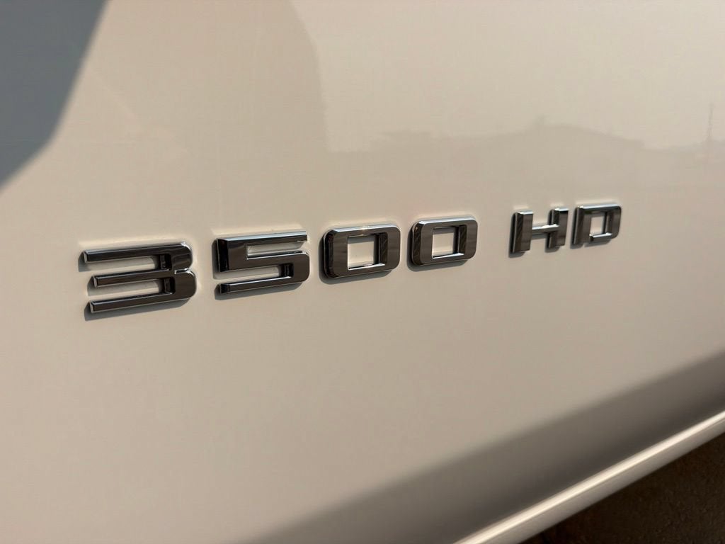 2026 Chevrolet Silverado 3500 HD WT