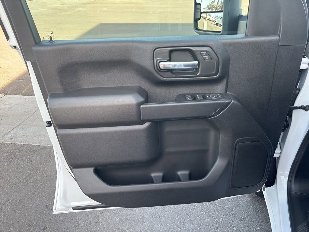 2025 Chevrolet Silverado 3500 HD WT