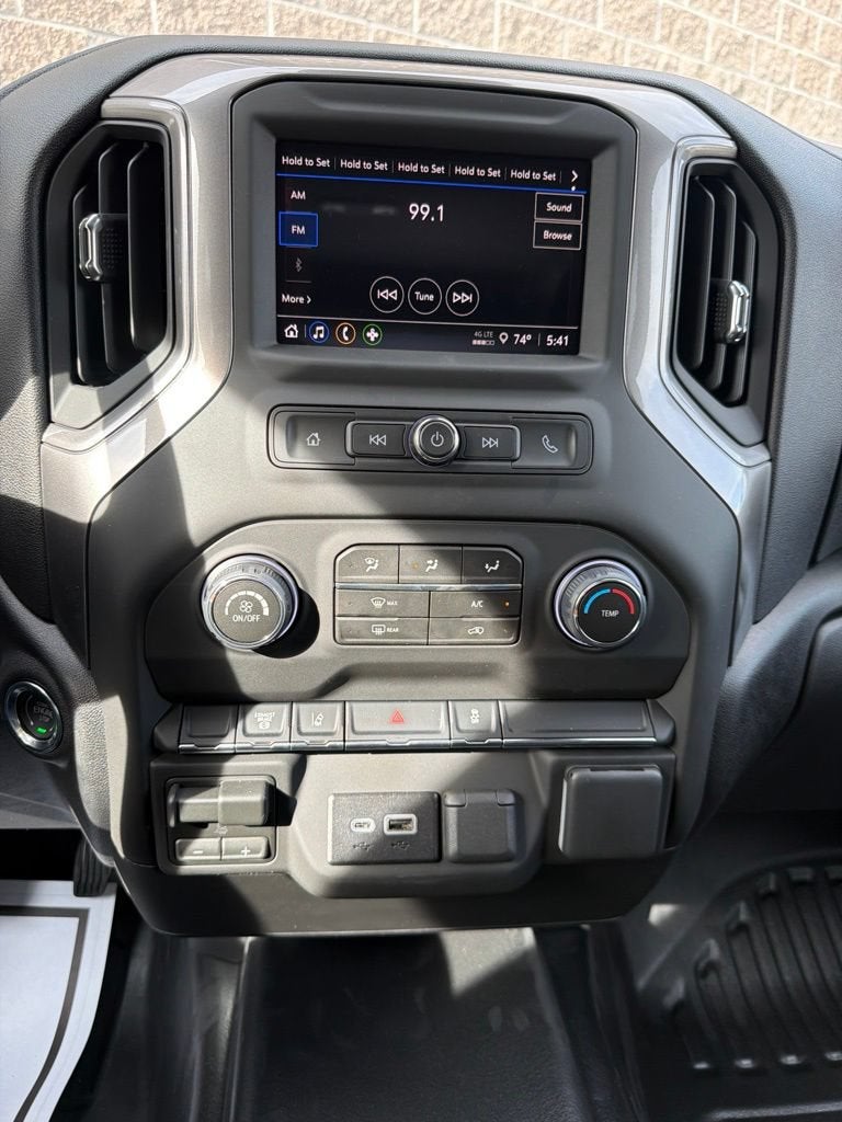 2026 Chevrolet Silverado 3500 HD WT