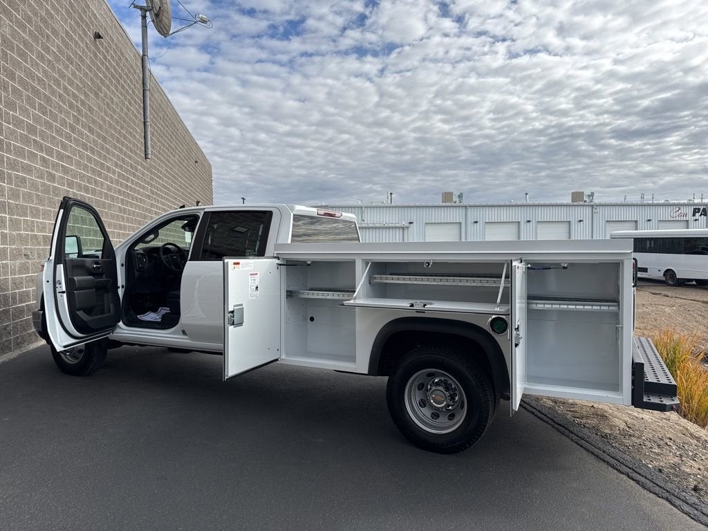 2025 Chevrolet Silverado 3500 HD Chassis Cab Work Truck