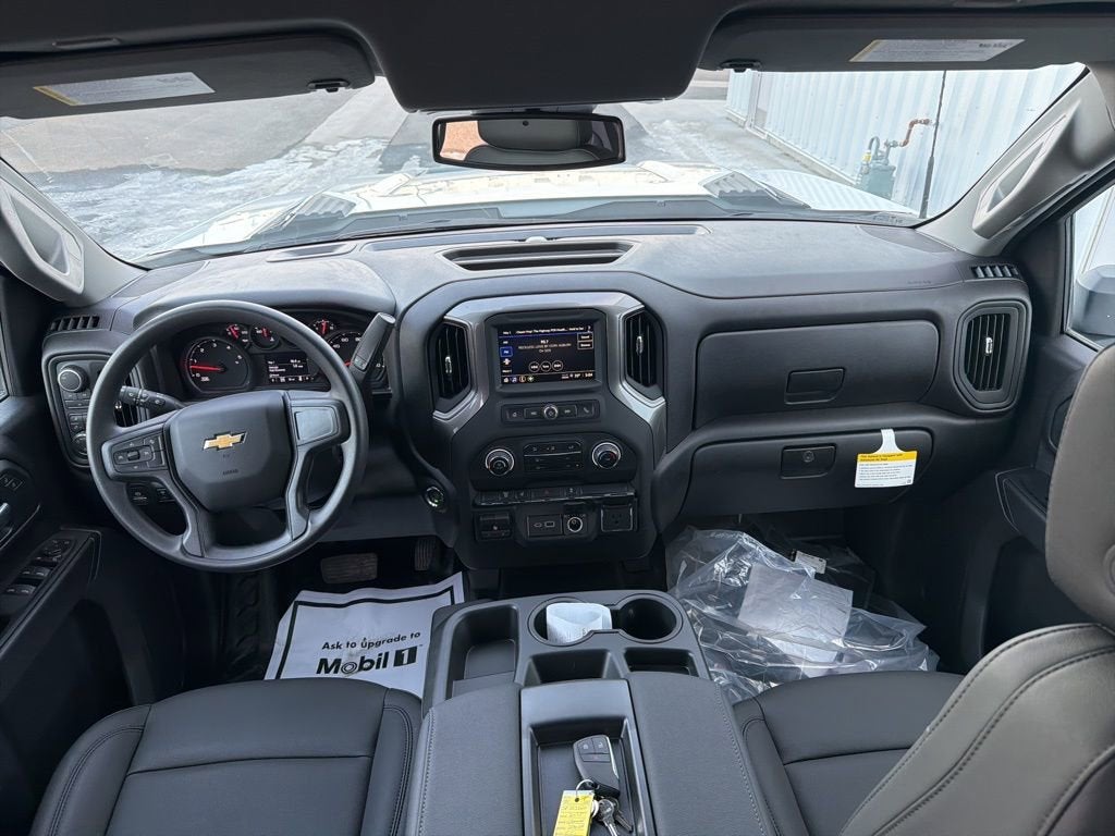 2025 Chevrolet Silverado 3500 HD Chassis Cab Work Truck