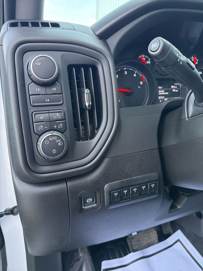 2025 Chevrolet Silverado 3500 HD Chassis Cab Work Truck