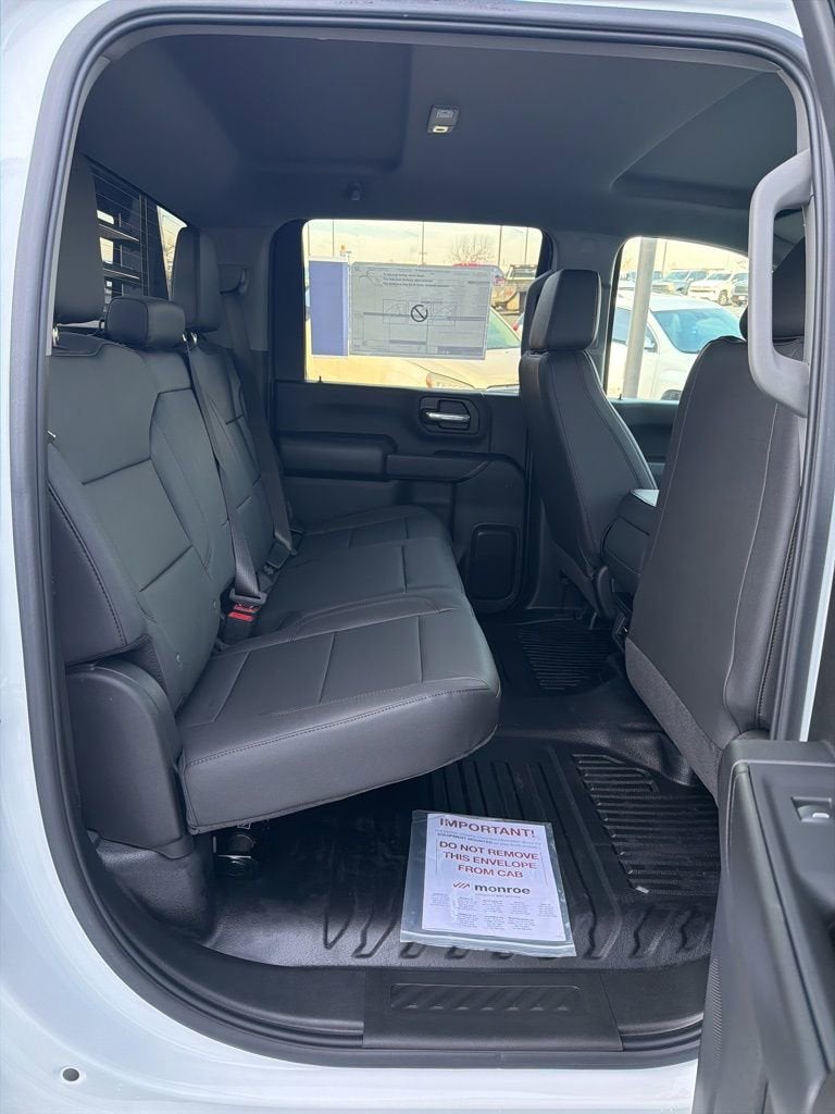 2025 Chevrolet Silverado 3500 HD Chassis Cab Work Truck