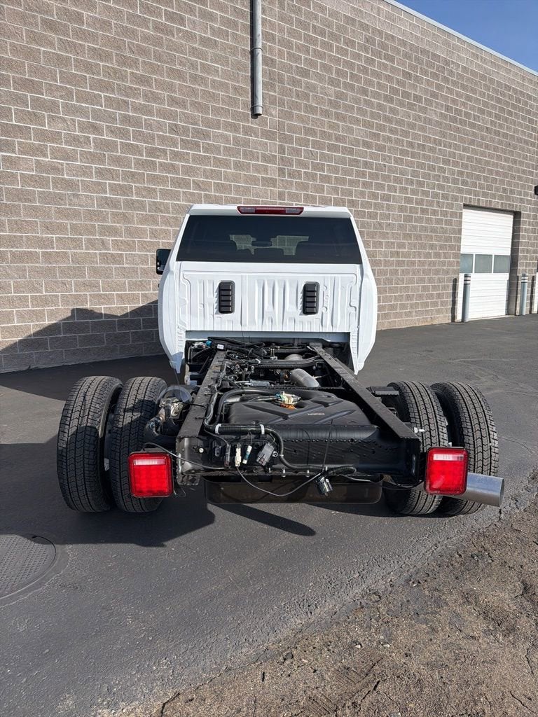 2026 Chevrolet Silverado 3500 HD Chassis Cab Work Truck
