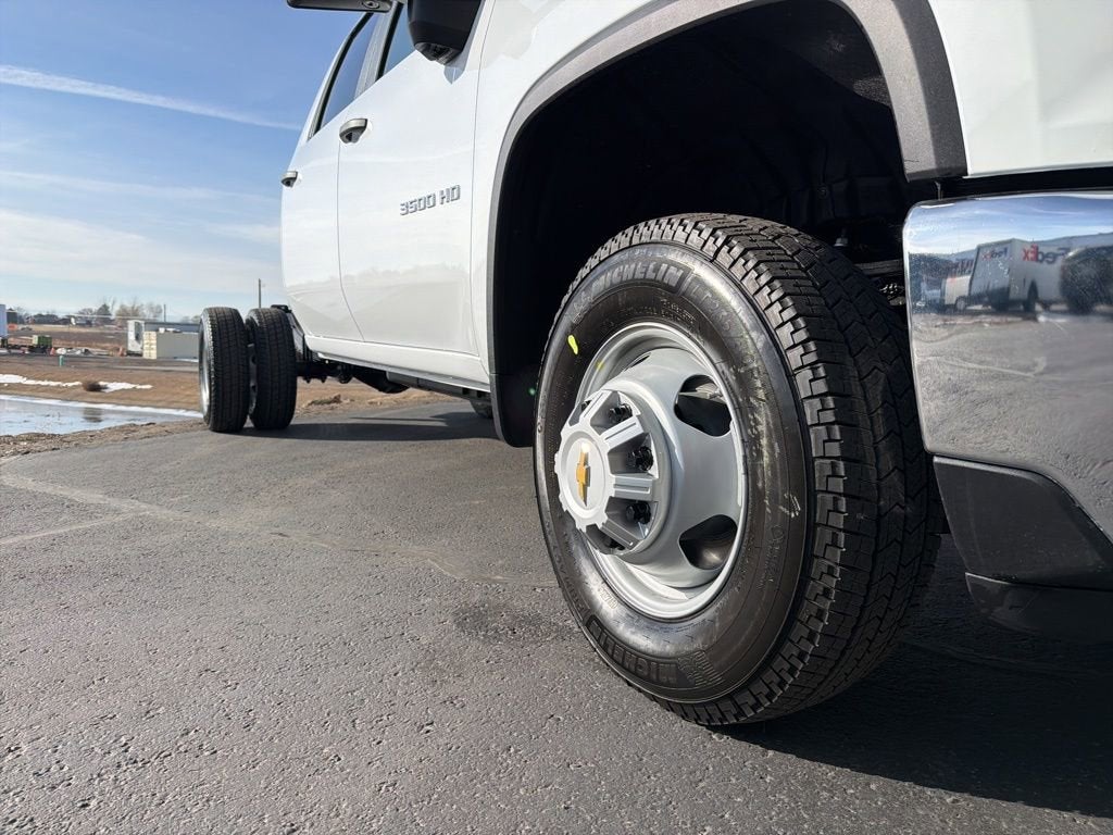 2026 Chevrolet Silverado 3500 HD Chassis Cab Work Truck