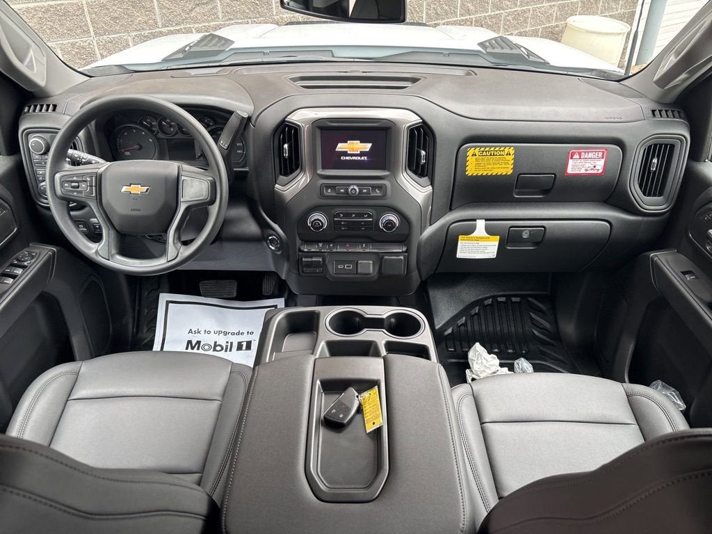 2025 Chevrolet Silverado 3500 HD Chassis Cab Work Truck