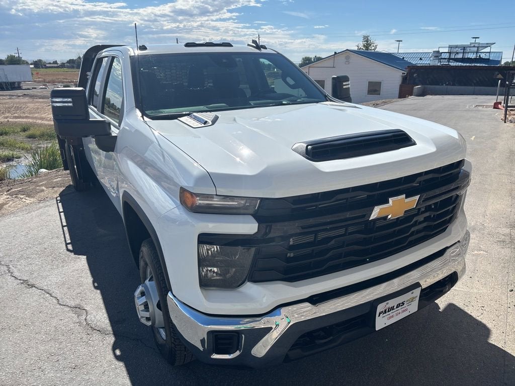 2025 Chevrolet Silverado 3500 HD Chassis Cab Work Truck