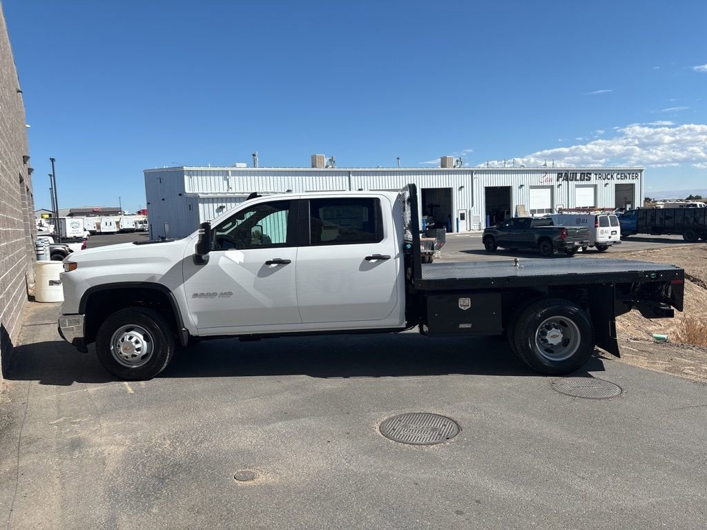 2025 Chevrolet Silverado 3500 HD Chassis Cab Work Truck