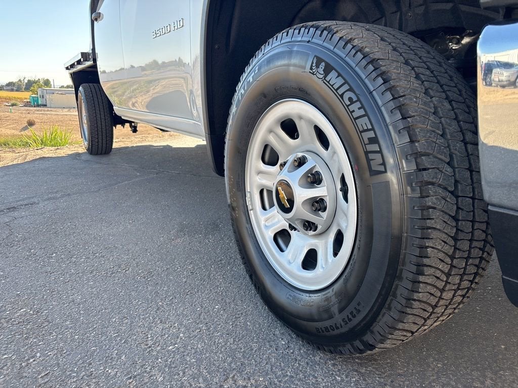 2026 Chevrolet Silverado 3500 HD WT