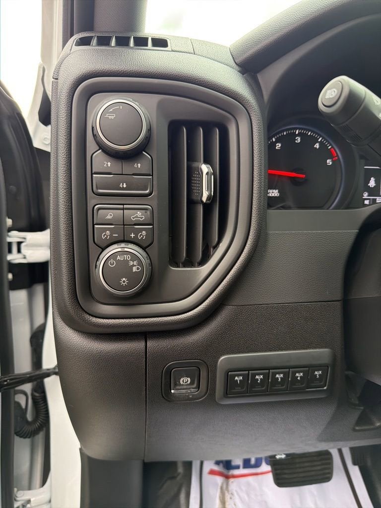 2026 Chevrolet Silverado 3500 HD Chassis Cab Work Truck