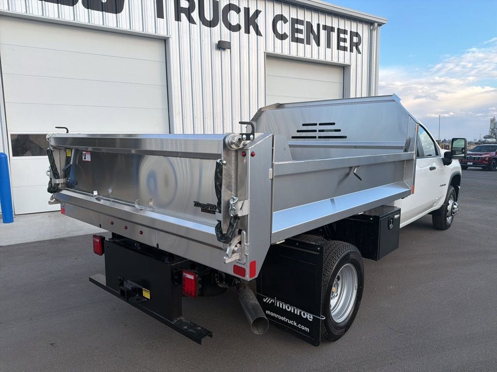 2025 Chevrolet Silverado 3500 HD Chassis Cab Work Truck