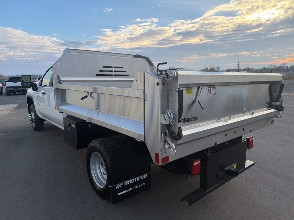 2025 Chevrolet Silverado 3500 HD Chassis Cab Work Truck