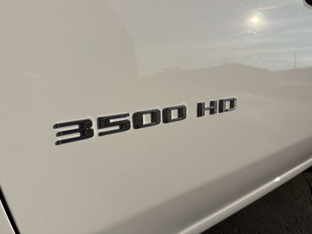 2026 Chevrolet Silverado 3500 HD Chassis Cab Work Truck