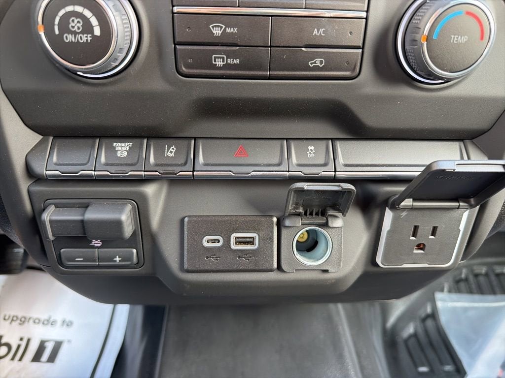 2025 Chevrolet Silverado 3500 HD Chassis Cab Work Truck