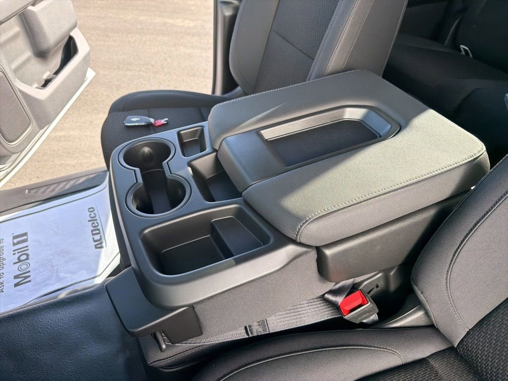 2025 Chevrolet Silverado 3500 HD WT