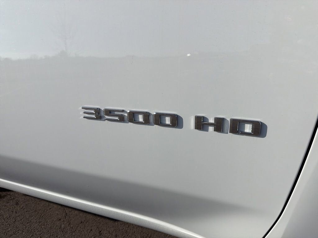 2025 Chevrolet Silverado 3500 HD WT