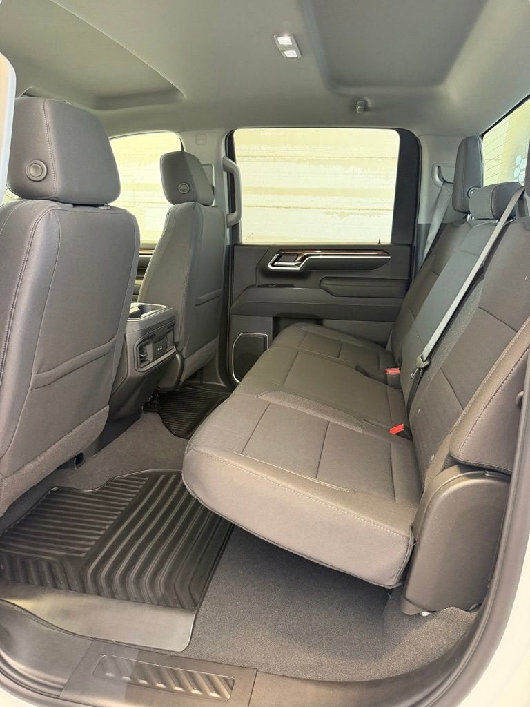 2026 Chevrolet Silverado 3500 HD Chassis Cab LT