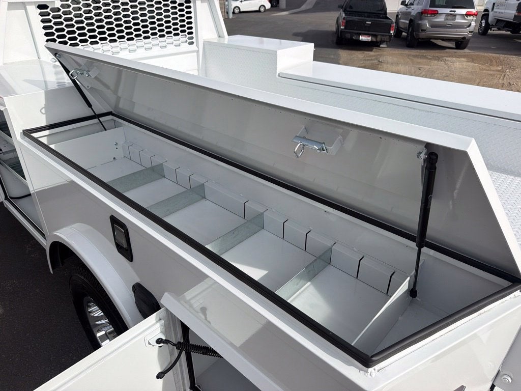 2026 Chevrolet Silverado 3500 HD Chassis Cab LT
