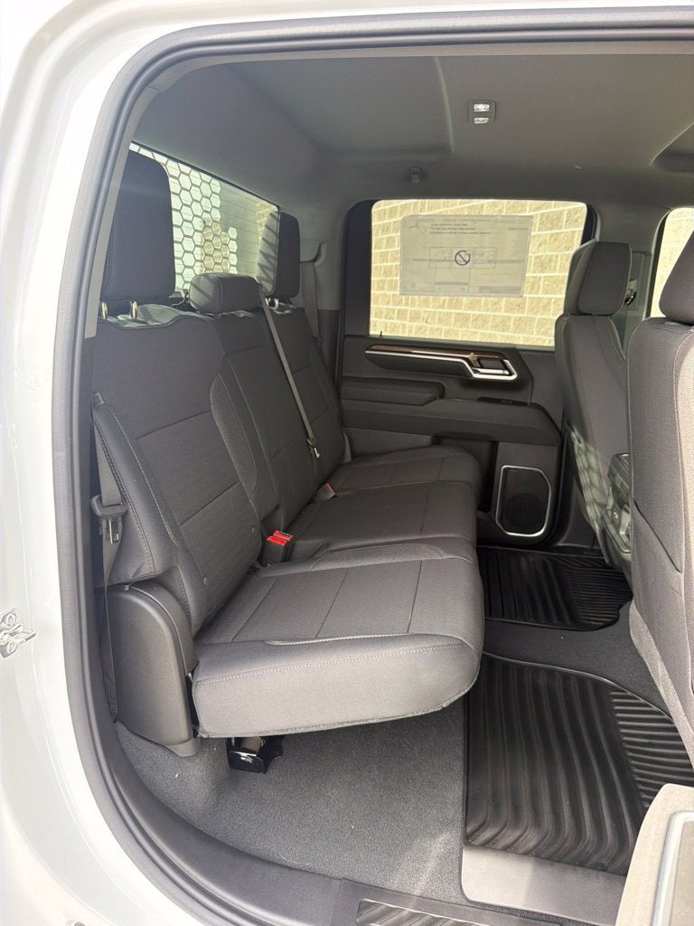2026 Chevrolet Silverado 3500 HD Chassis Cab LT