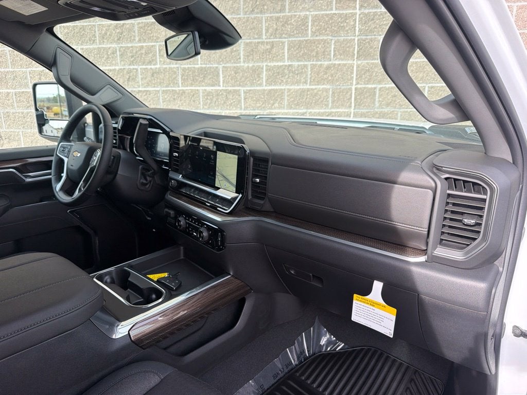 2026 Chevrolet Silverado 3500 HD Chassis Cab LT