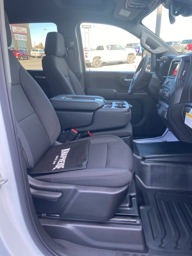 2024 Chevrolet Silverado 3500 HD Chassis Cab Work Truck