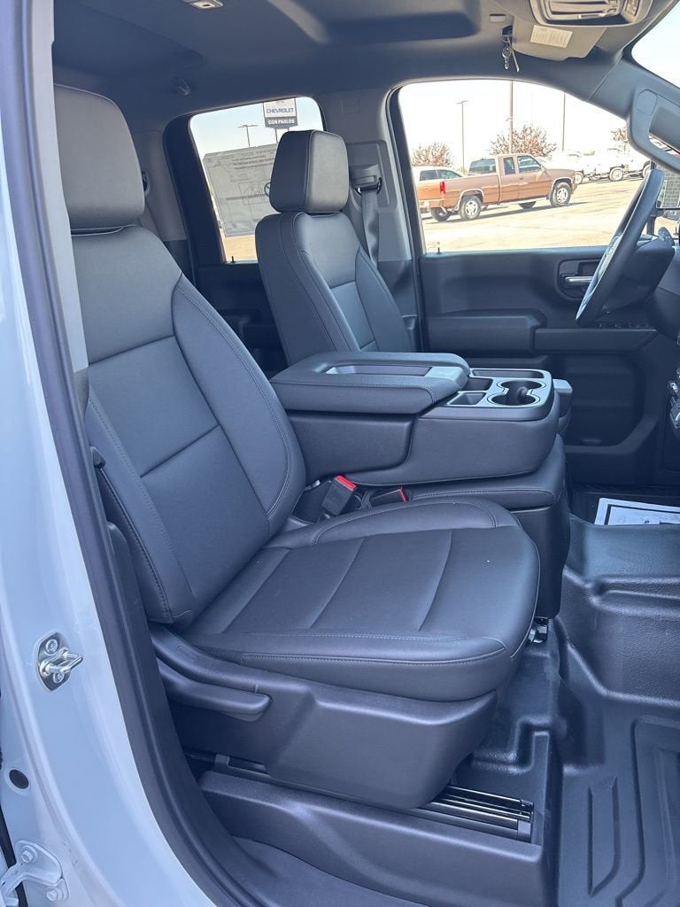 2025 Chevrolet Silverado 3500 HD WT