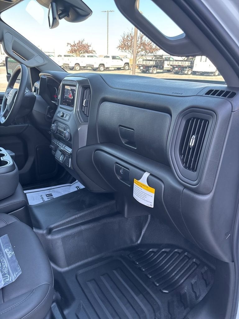 2025 Chevrolet Silverado 3500 HD WT