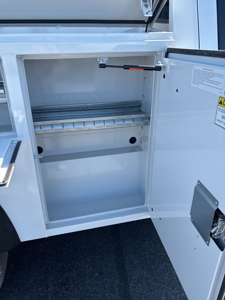 2025 Chevrolet Silverado 3500 HD WT