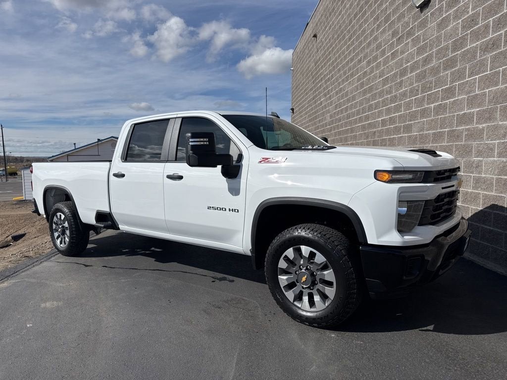 2026 Chevrolet Silverado 2500 HD Custom