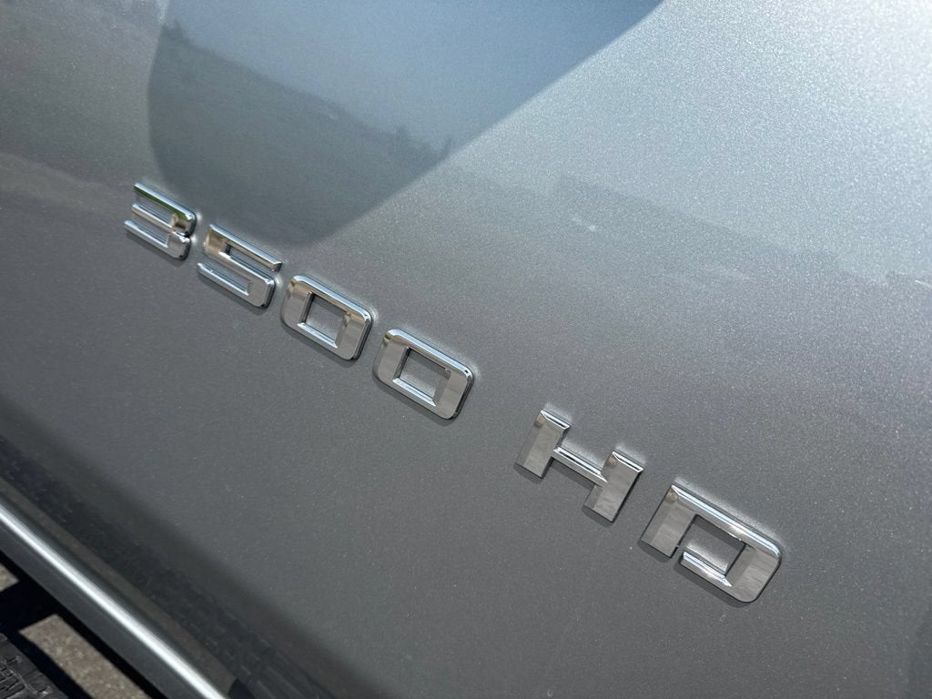 2026 Chevrolet Silverado 3500 HD LT DRW