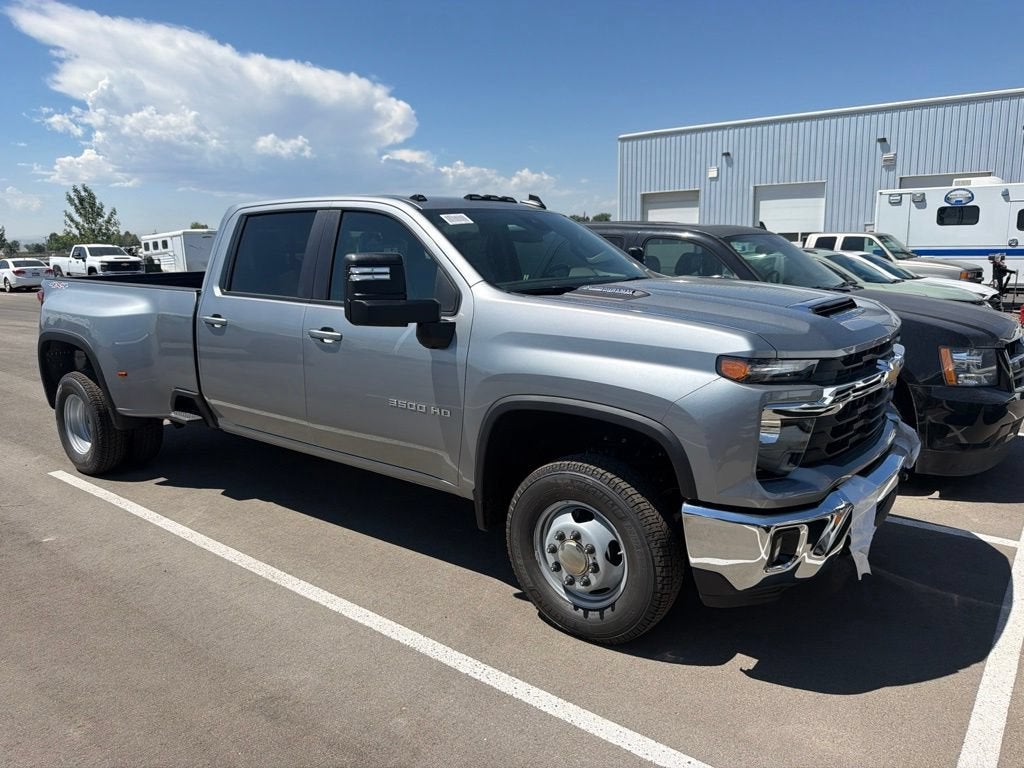 2026 Chevrolet Silverado 3500 HD LT DRW