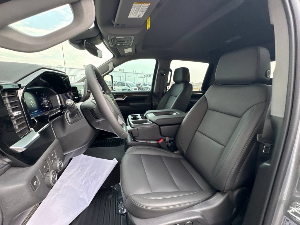 2026 Chevrolet Silverado 3500 HD LT DRW