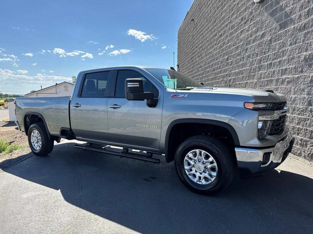 2026 Chevrolet Silverado 3500 HD LT