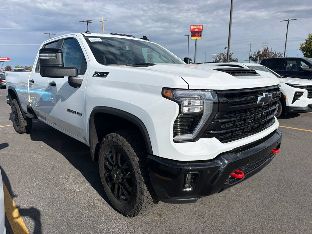 2026 Chevrolet Silverado 3500 HD LT