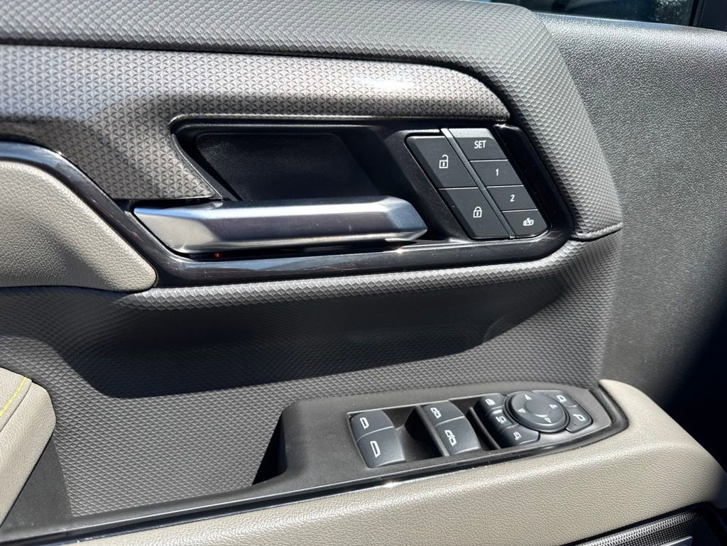 2025 Chevrolet Silverado 2500 HD ZR2