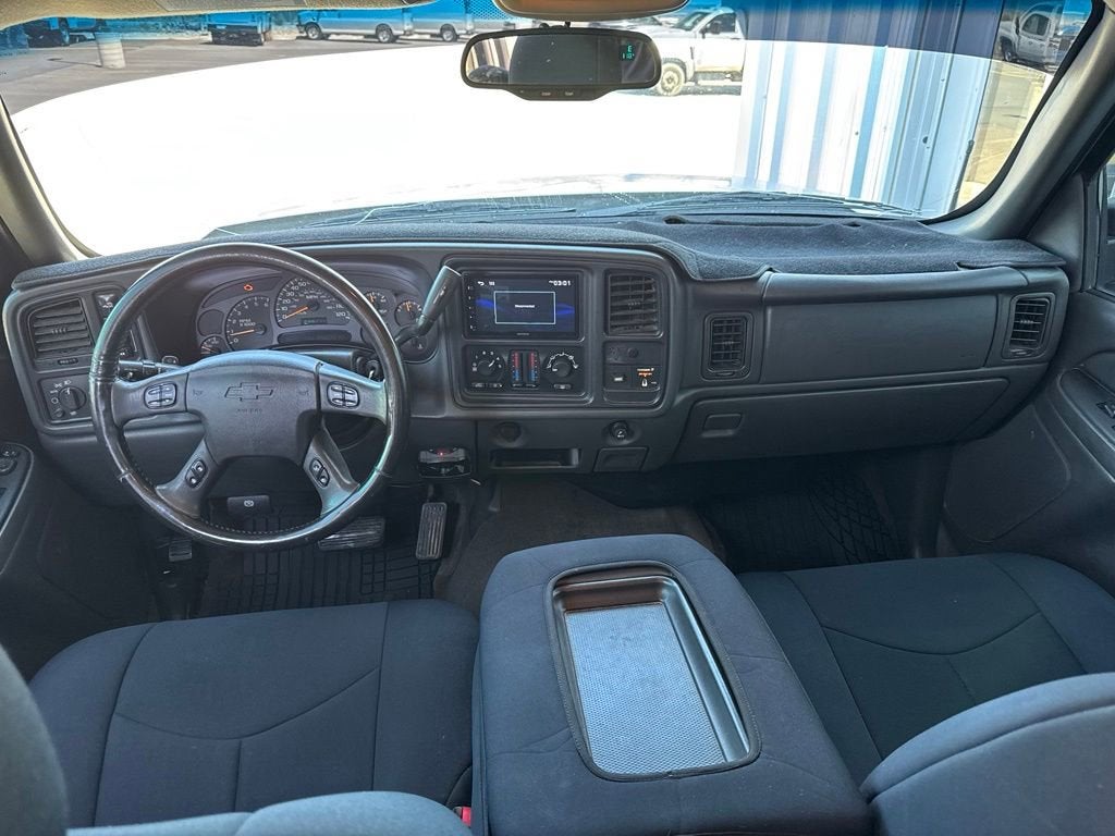 2005 Chevrolet Silverado 2500 HD LS