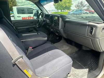 2005 Chevrolet Silverado 2500 HD LS
