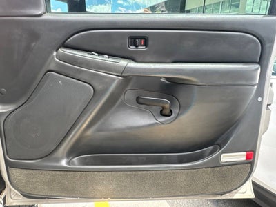 2005 Chevrolet Silverado 2500 HD LS