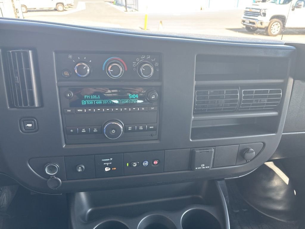 2025 Chevrolet Express Cargo 2500 WT