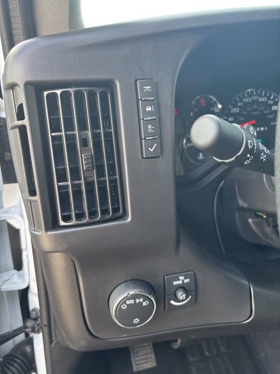 2025 Chevrolet Express Cargo 2500 WT