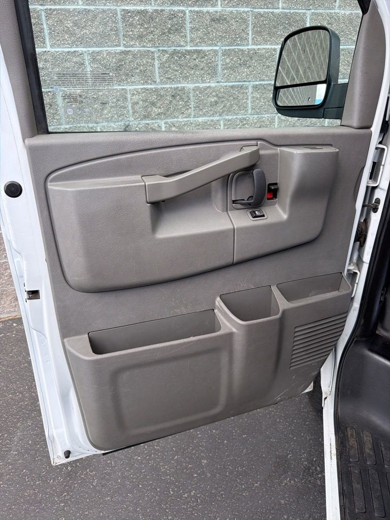2020 Chevrolet Express Cargo 2500 WT