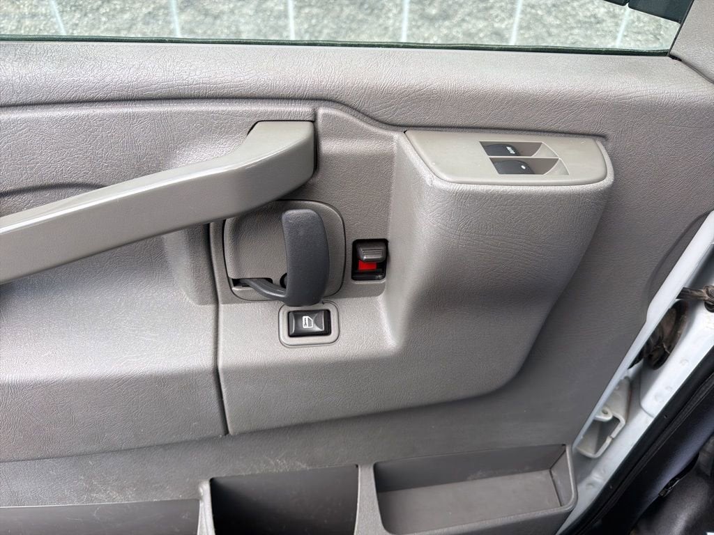 2020 Chevrolet Express Cargo 2500 WT