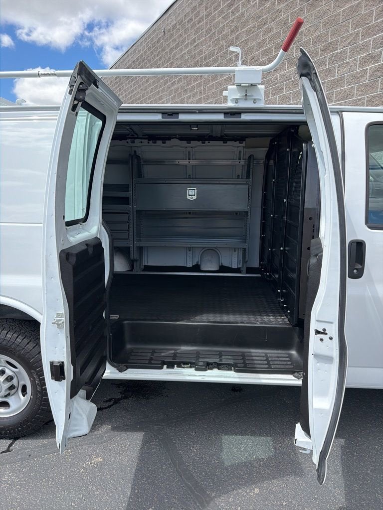 2020 Chevrolet Express Cargo 2500 WT