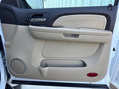 2009 GMC Yukon BASE