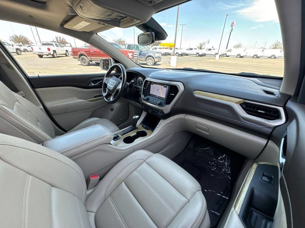 2019 GMC Acadia Denali