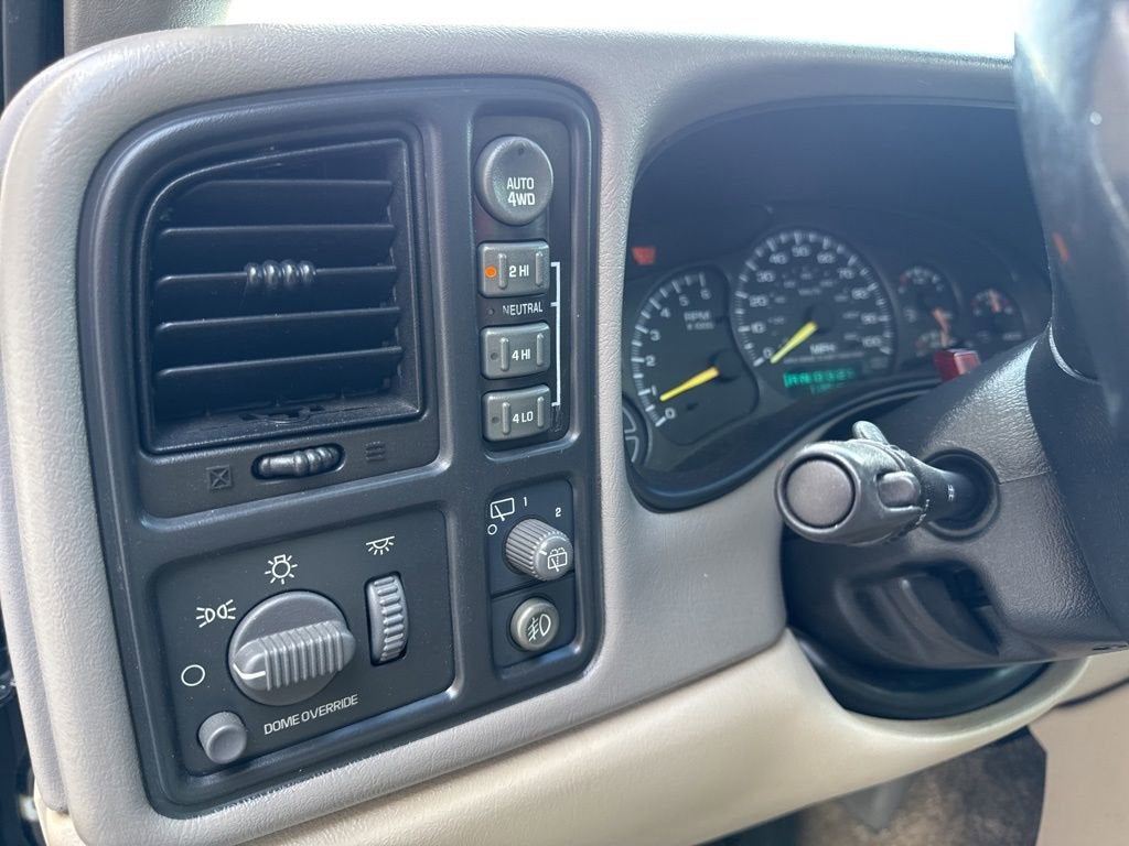 2001 Chevrolet Tahoe LS